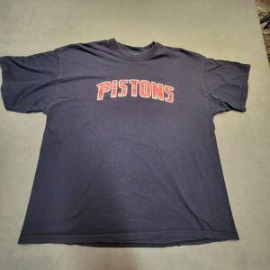 Detroit Pistons Shirt Mens 2XL Blue Short Sleeve Crew Neck Graphic Basketball